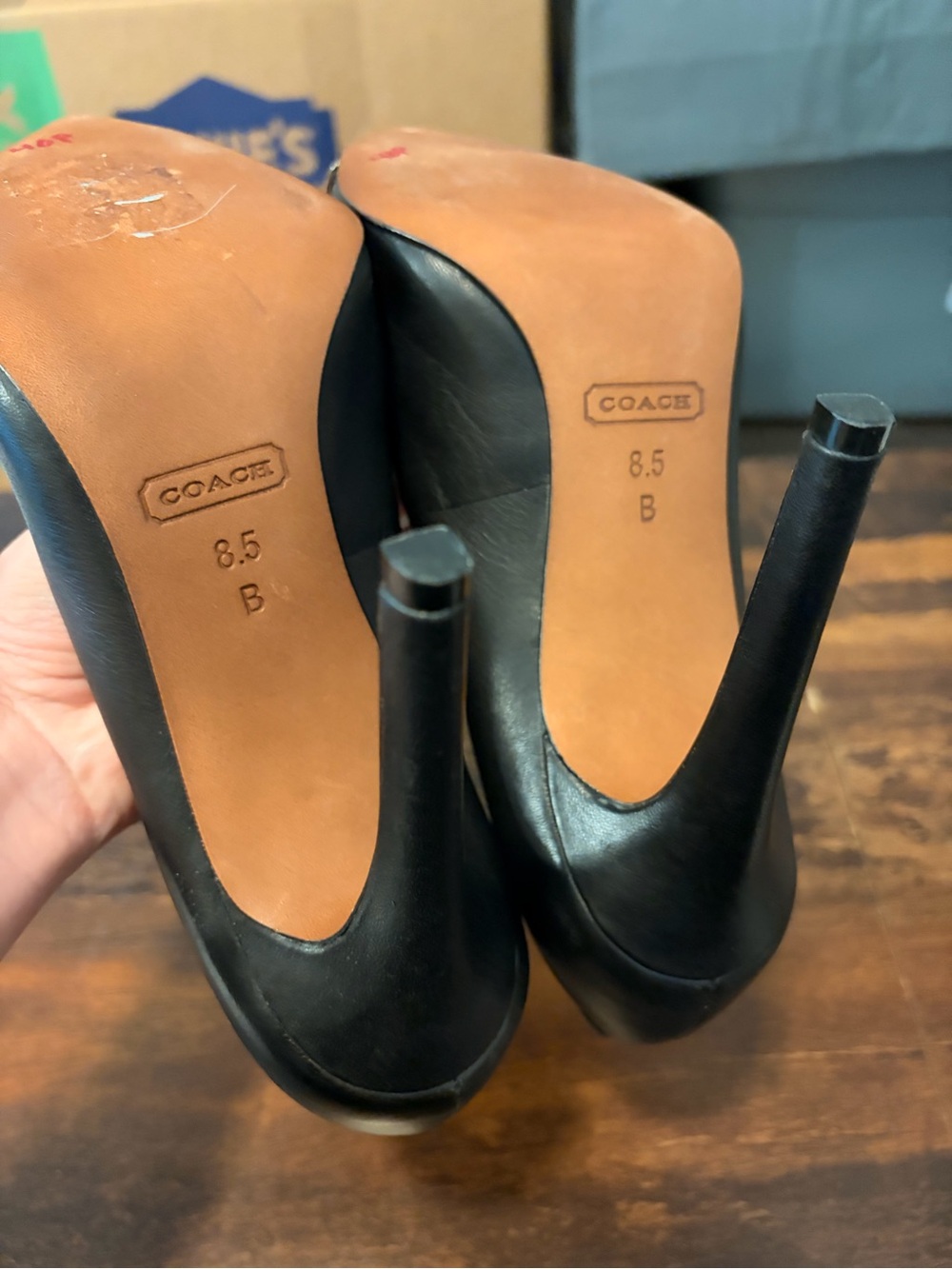 Coach Black Leather Snakeskin Cap Toe Pumps Heels 8.5 - Picture 6 of 6